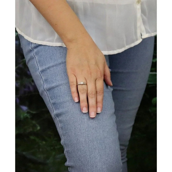 10k Yellow Gold & White Gold .02 ct Art Deco Diamond Engagement Ring Size 8 - Picture 5 of 8